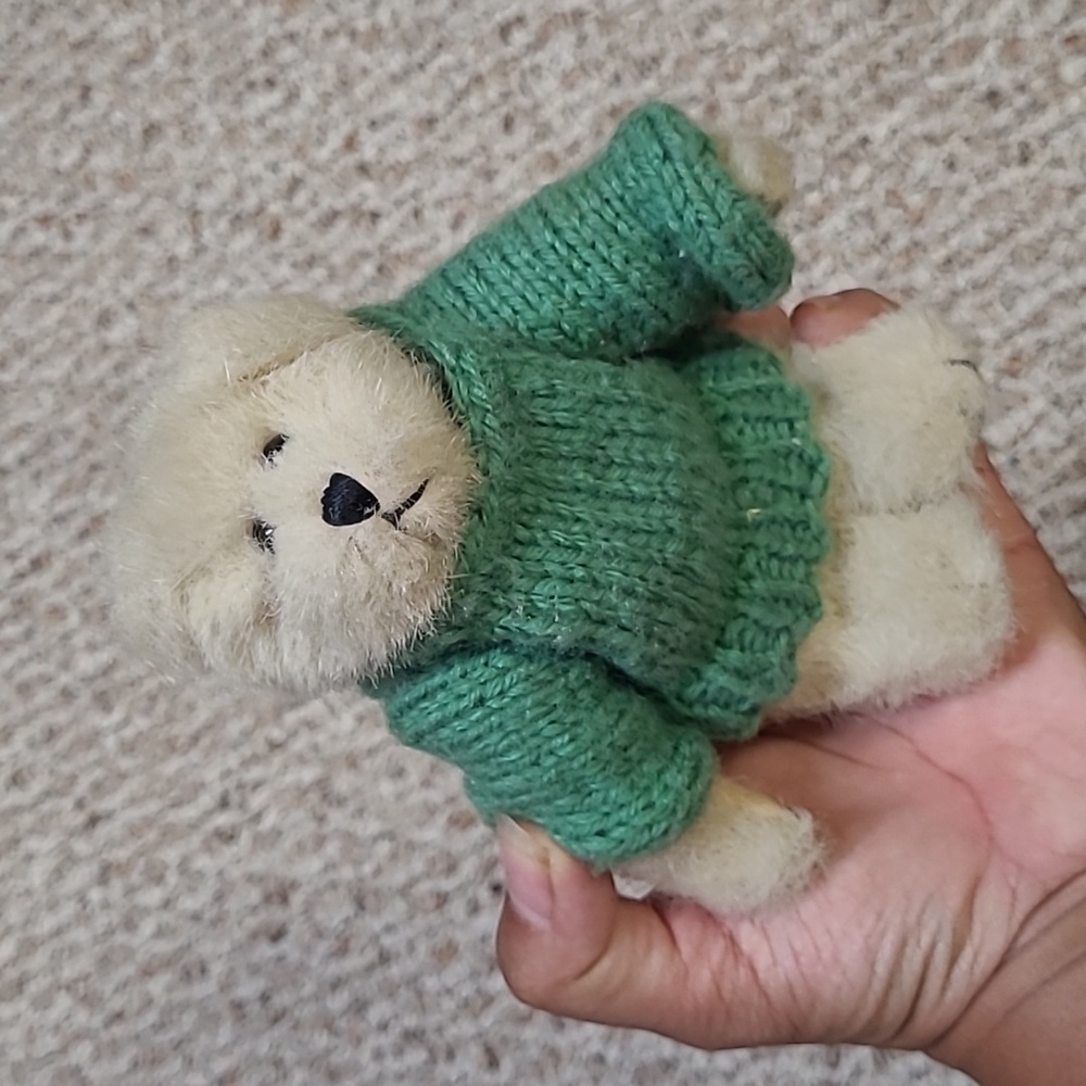 Boyd's Bears In Sweater Articulated Arms/Legs